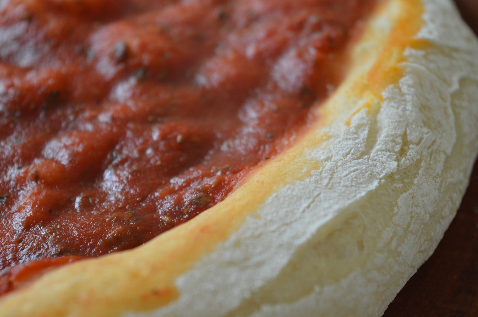 Pizza con salsa